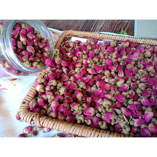 Bạn cũng có thể tự trồng hoa hồng để thu hoạch nụ