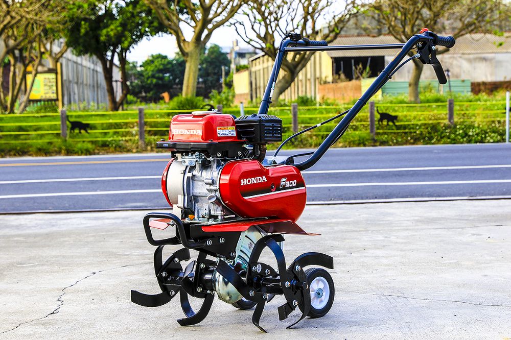 Máy xới đất là gì? Tầm quan trọng của máy xới đất trong nông nghiệp 2