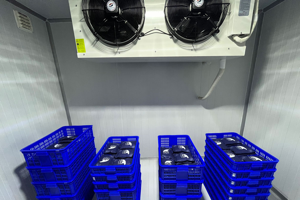 Gia-công-sản-xuất-đá-gel