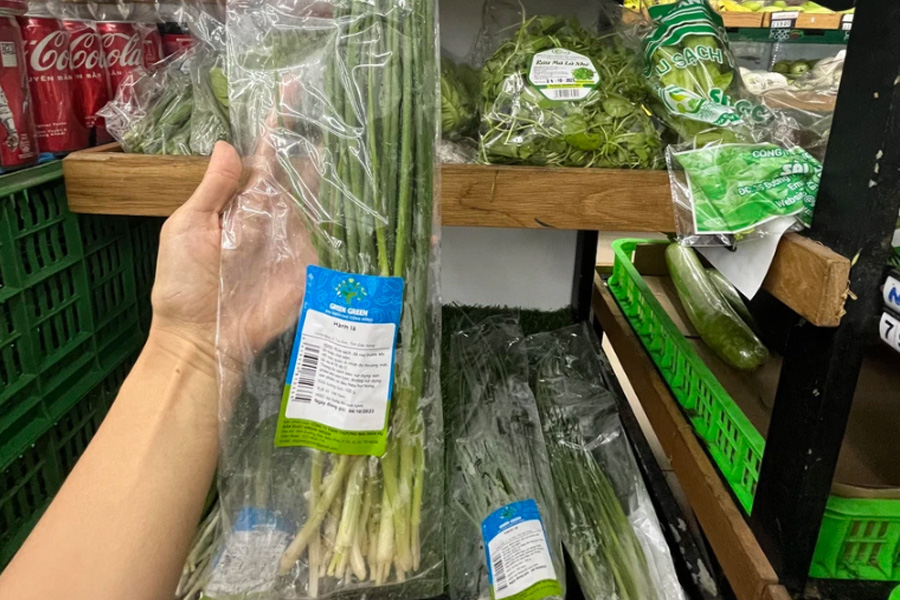 Giá hành lá tăng, đắt hơn giá thịt heo, gà